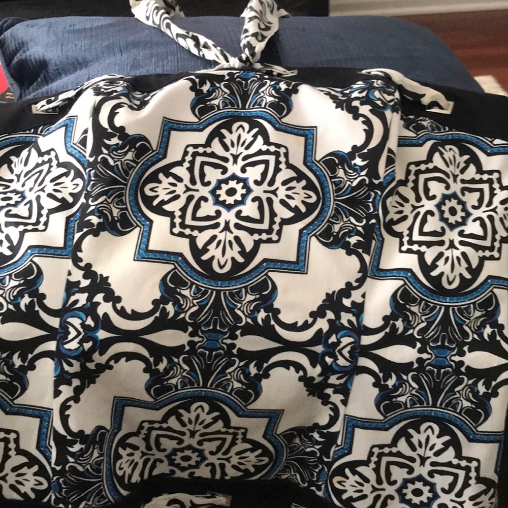 Shirt - Picture 2 of 3
